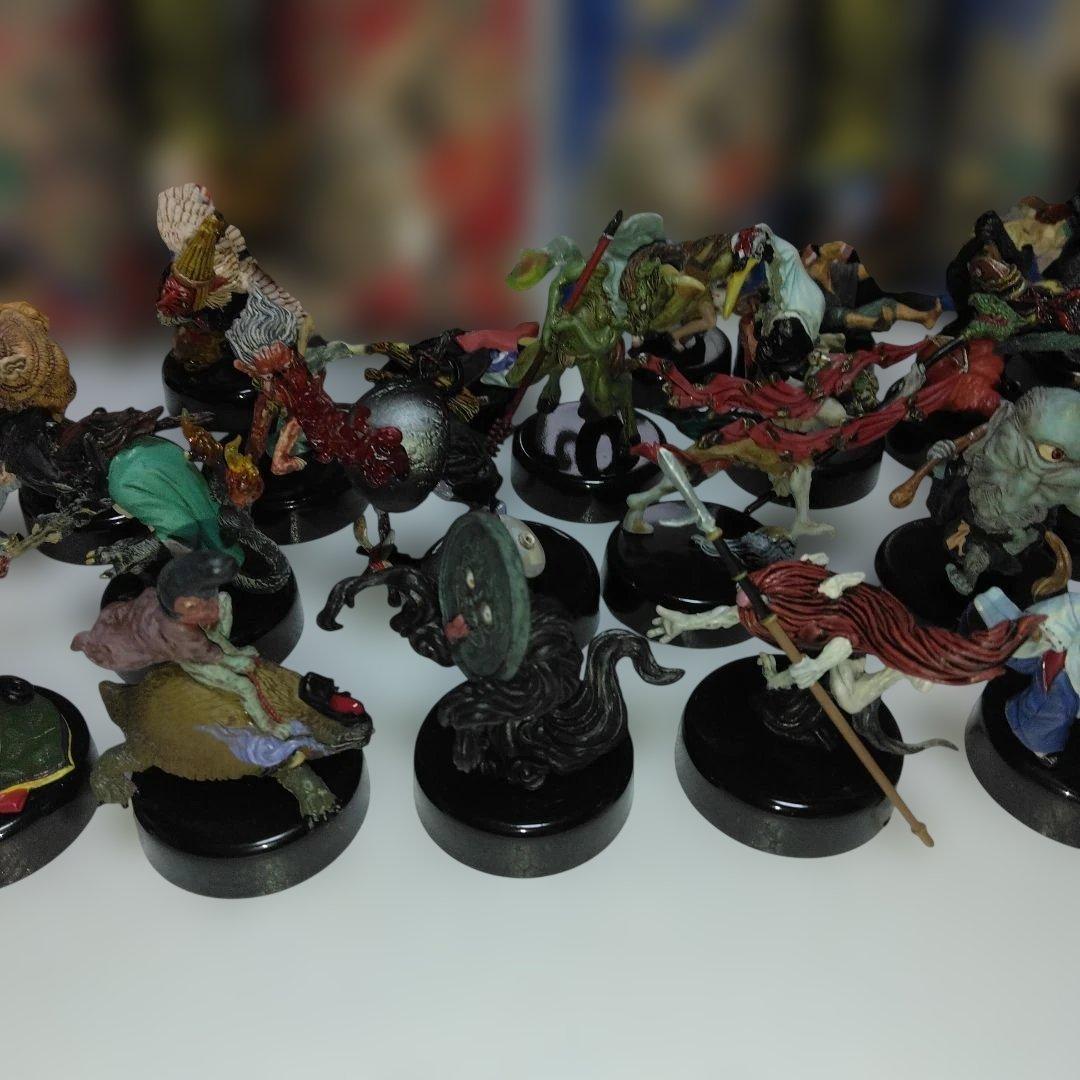 海洋堂陰陽妖怪絵札２７体セット。