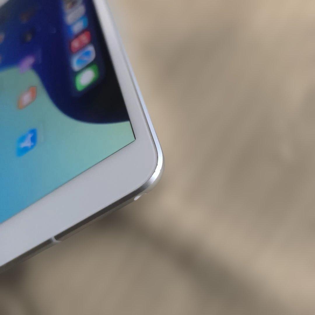 ppriPad Air第3世代/64GBWi-Fi＋Cellularモデル