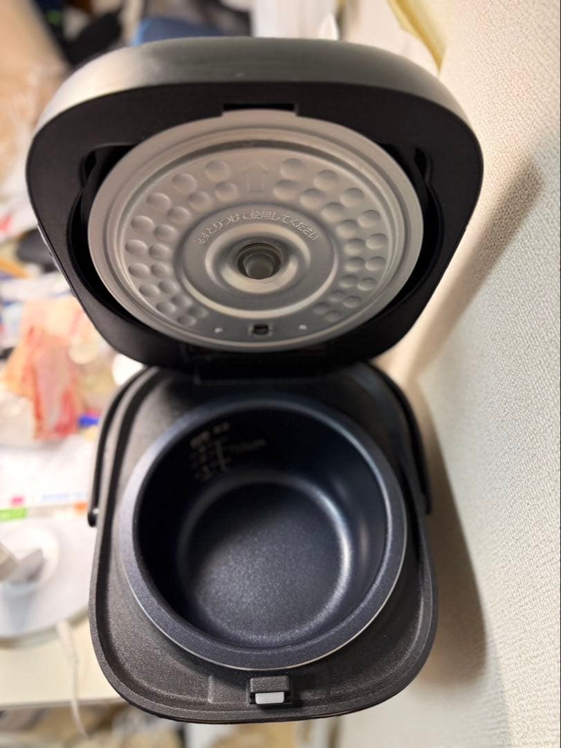 タイガー魔法瓶　炊飯器 3合　マットブラック JBS-A055KM 美品