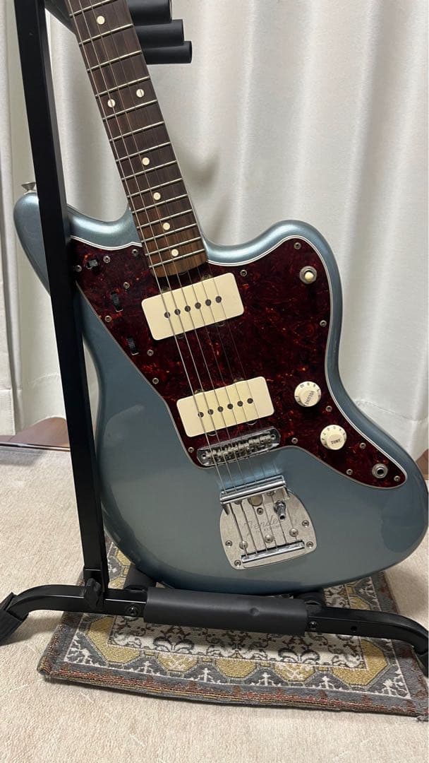 ギター Fender MEX Vintera '60s Jazzmaster