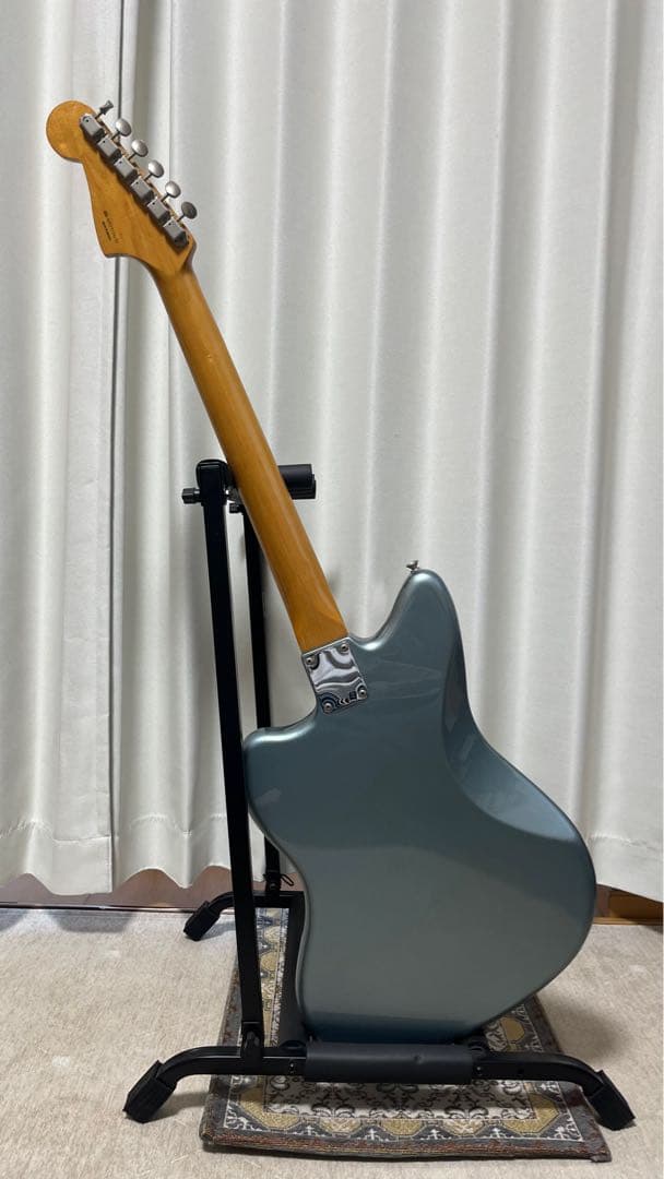 ギター Fender MEX Vintera '60s Jazzmaster