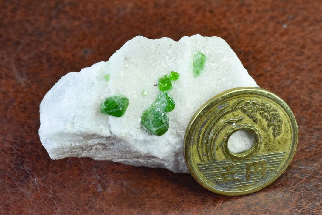 専用ページ パキスタン産 パーガサイト原石