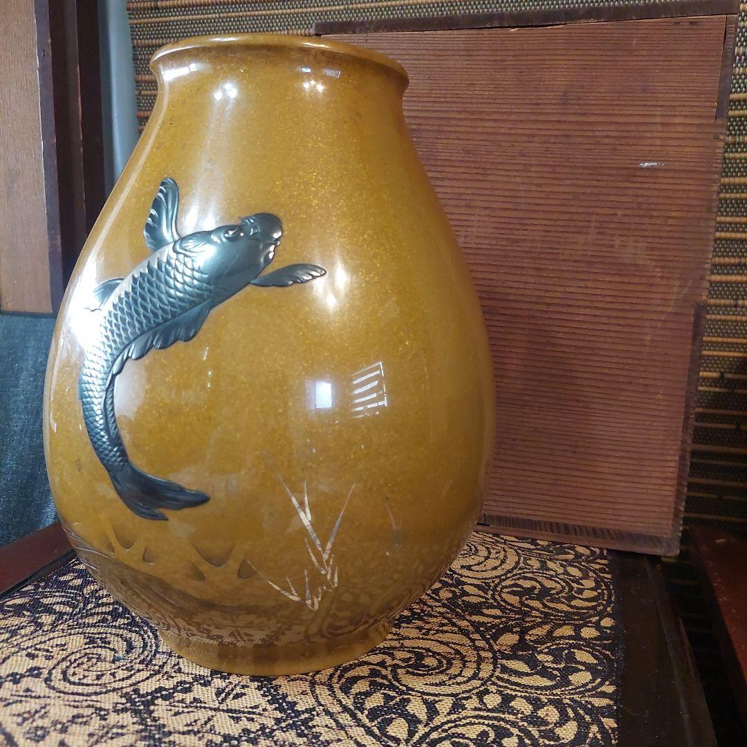 金彩と黒⭐豪華で大きな花瓶⭐金属製？重量感のあり