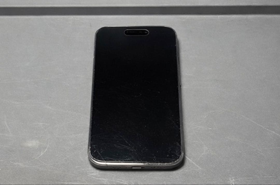 B*a様 iPhone14 Pro 256GB ディープパープル MQ1E3J/