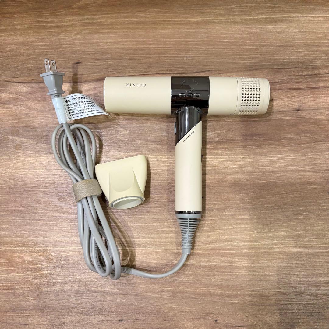 KINUJO ヘアドライヤー　ジャンク品