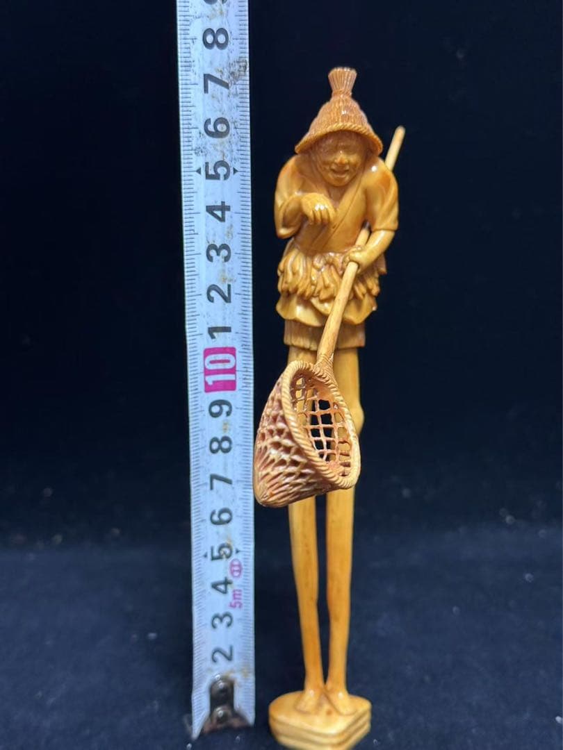 根付　置物　アンティーク　天然素材　仏像　彫刻 古美術品　細密細工　骨董