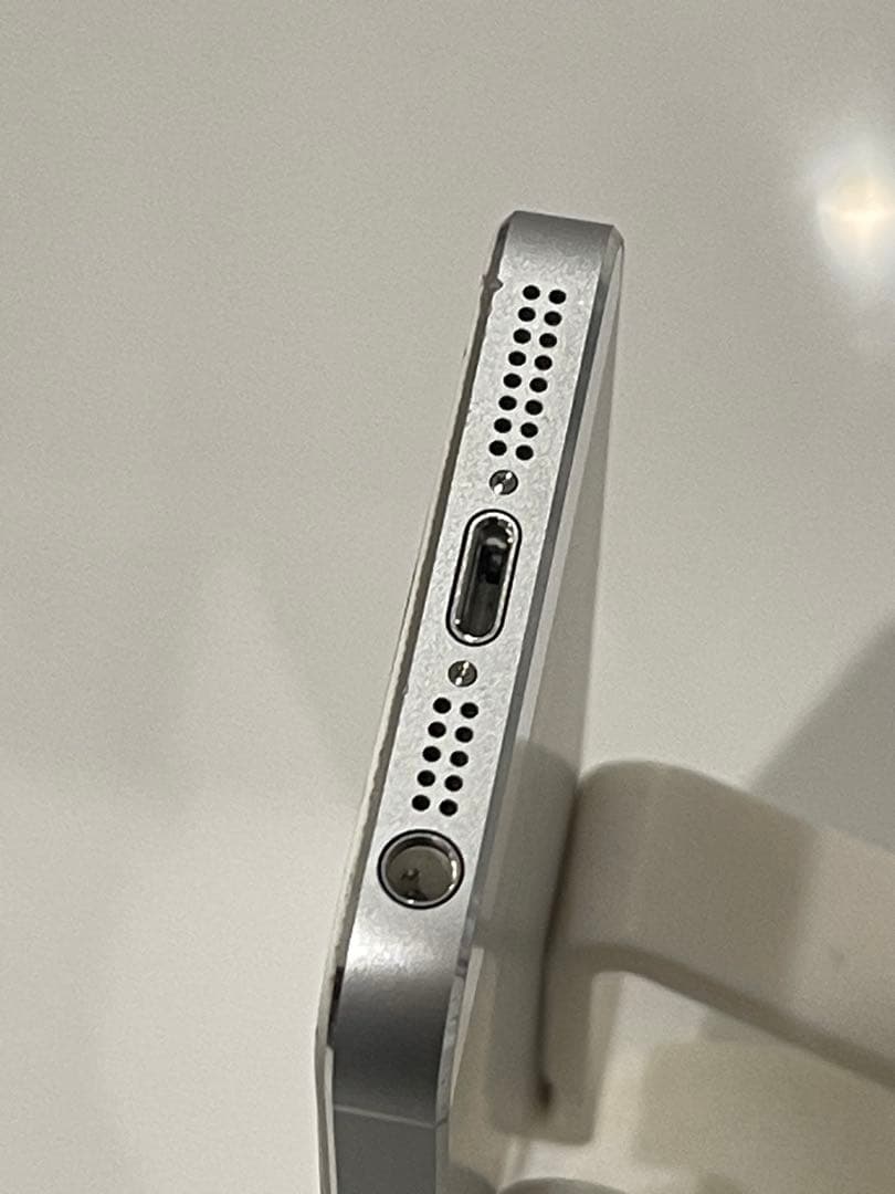 iPhone5 32GB ホワイト MD300J/A 箱・付属品完備