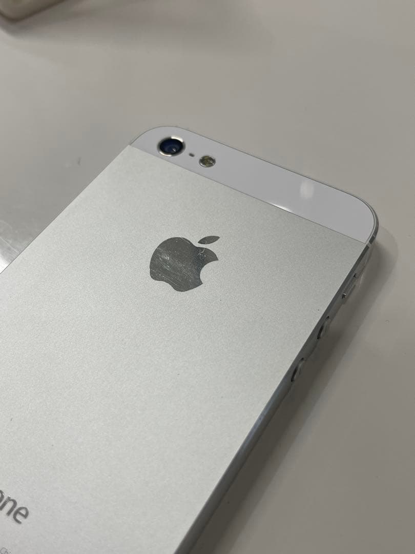 iPhone5 32GB ホワイト MD300J/A 箱・付属品完備