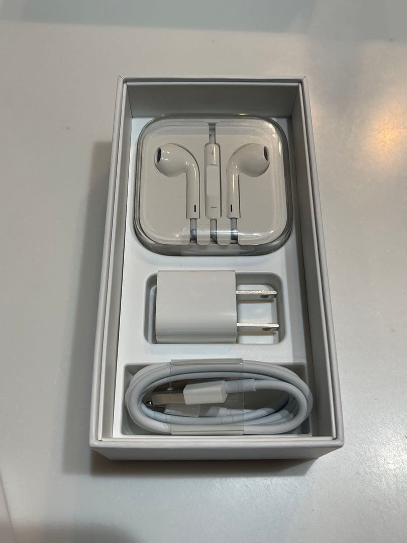 iPhone5 32GB ホワイト MD300J/A 箱・付属品完備