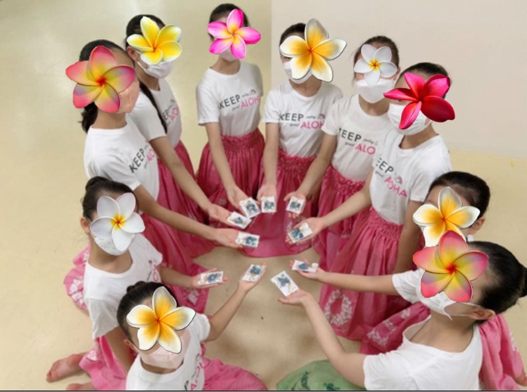 名入れ可◎ 海色イニシャルキーホルダー　海の贈り物　ギフト