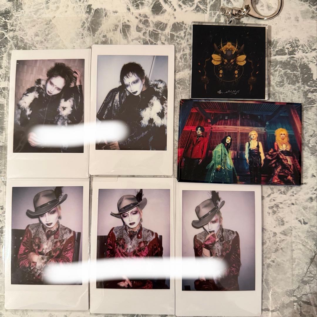 キズ reiki チェキ ジャケット アクキー 缶バッジ