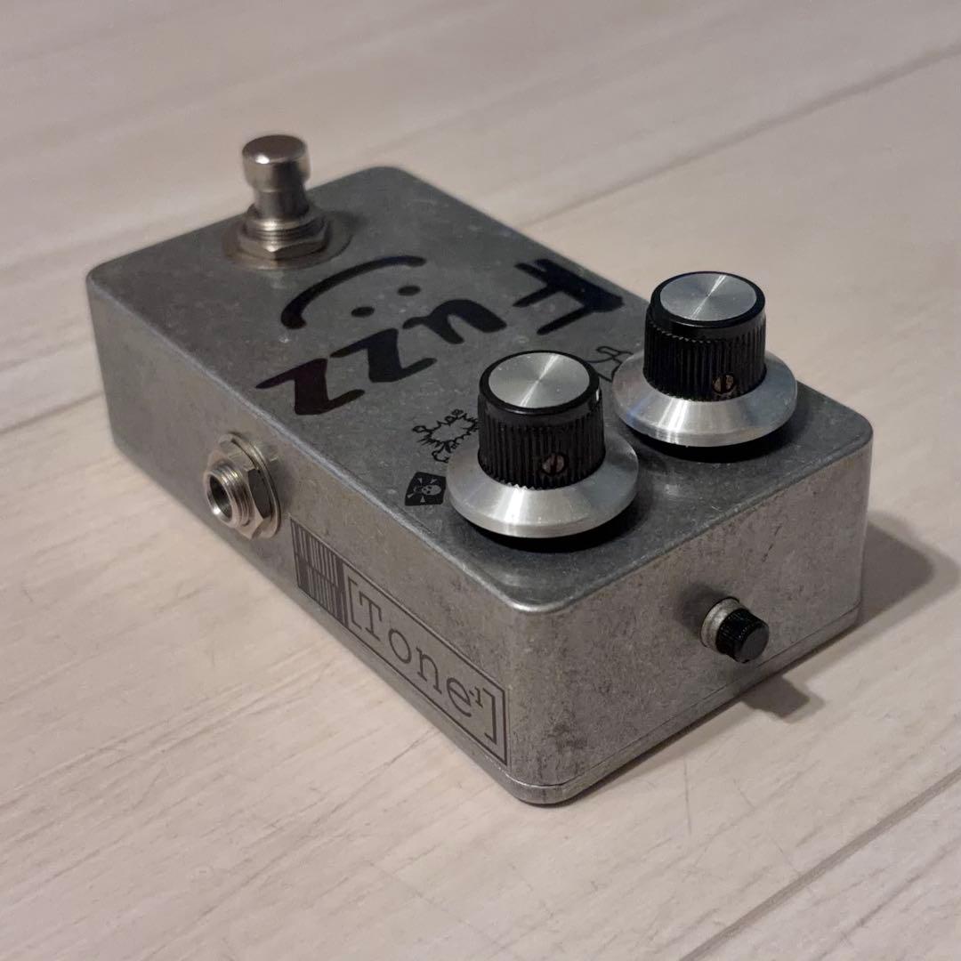 Tone Inverse Fuzz Smile ファズスマイル