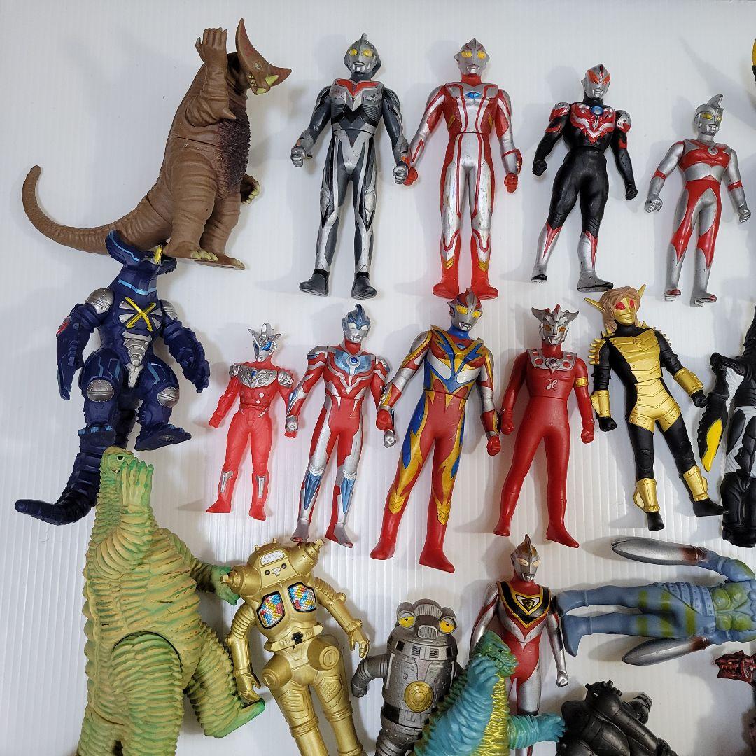ウルトラマン フィギュア セット