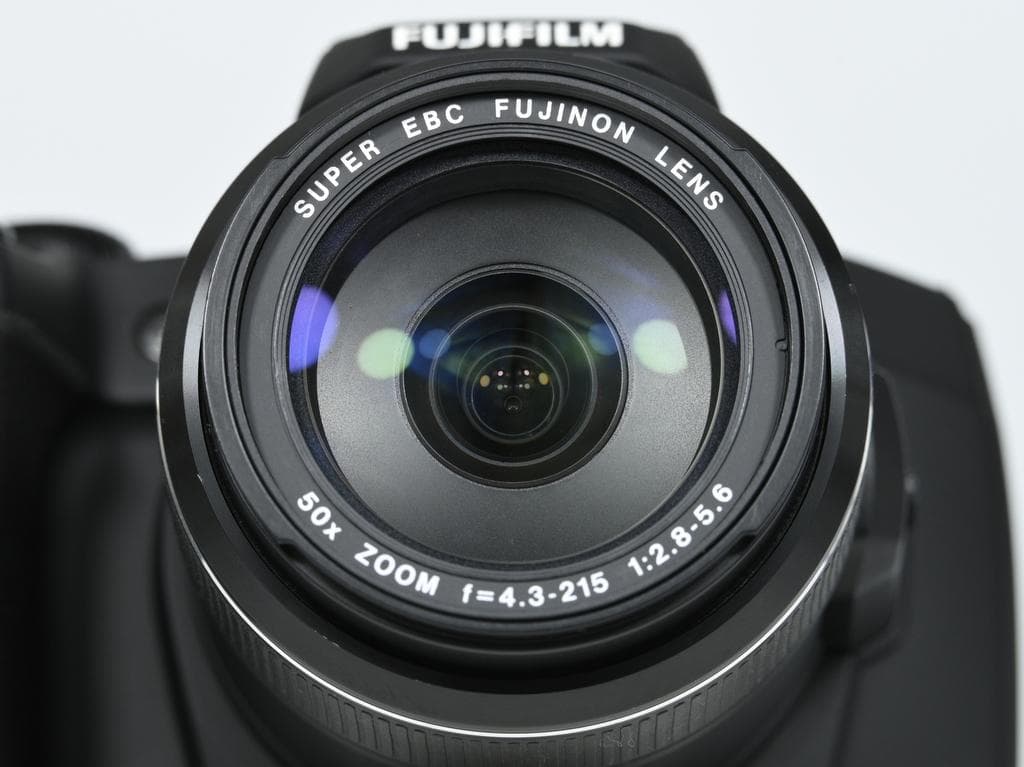 【美品】 フジフイルム　FUJIFILM FINEPIX S1