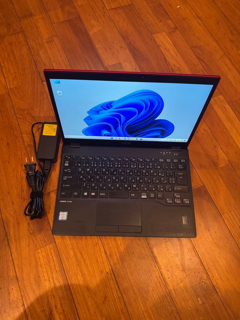 LTE通信対応 富士通LIFEBOOK U939B 8世代i5 8G/128G