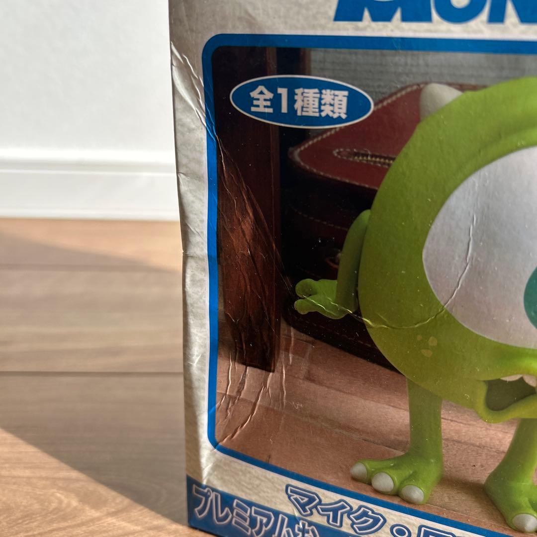 マイク・ワゾウスキ プレミアム　フィギュア　貯金箱　モンスターズインク