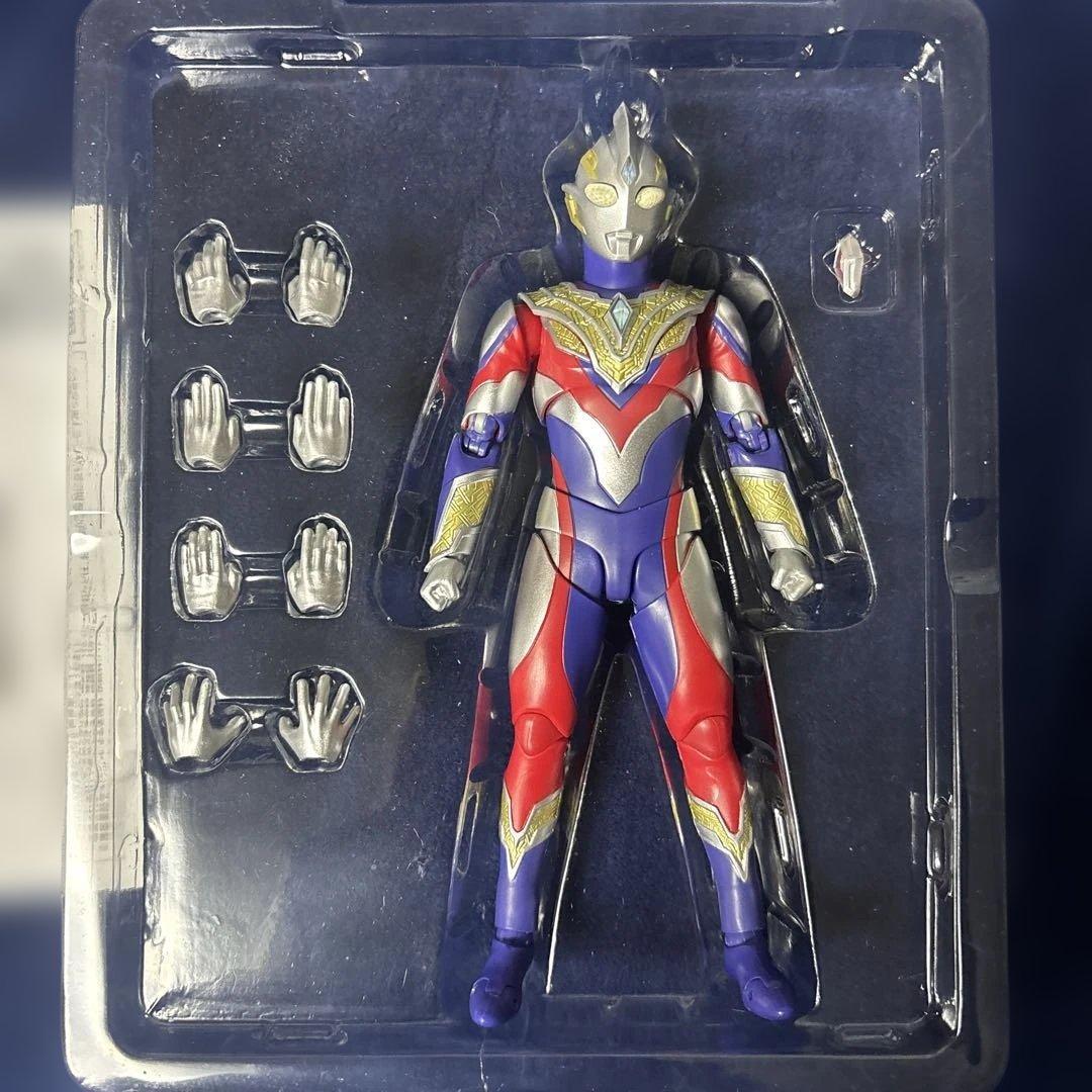 S.H.Figuarts ウルトラマントリガー　セット