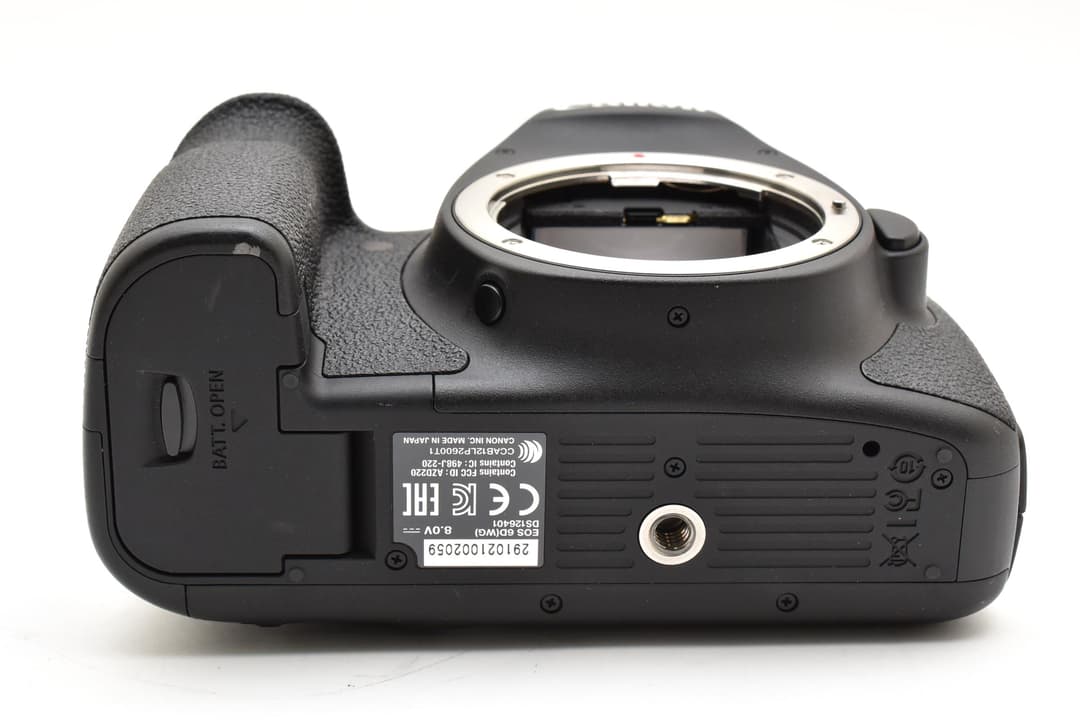 3,909ショット！ Canon EOS 6D Wi-Fi キャノン #8884