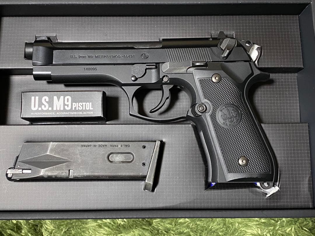 東京マルイ U.S. M9 PISTOL 18歳以上 ガスブロ ガンマガジン×3