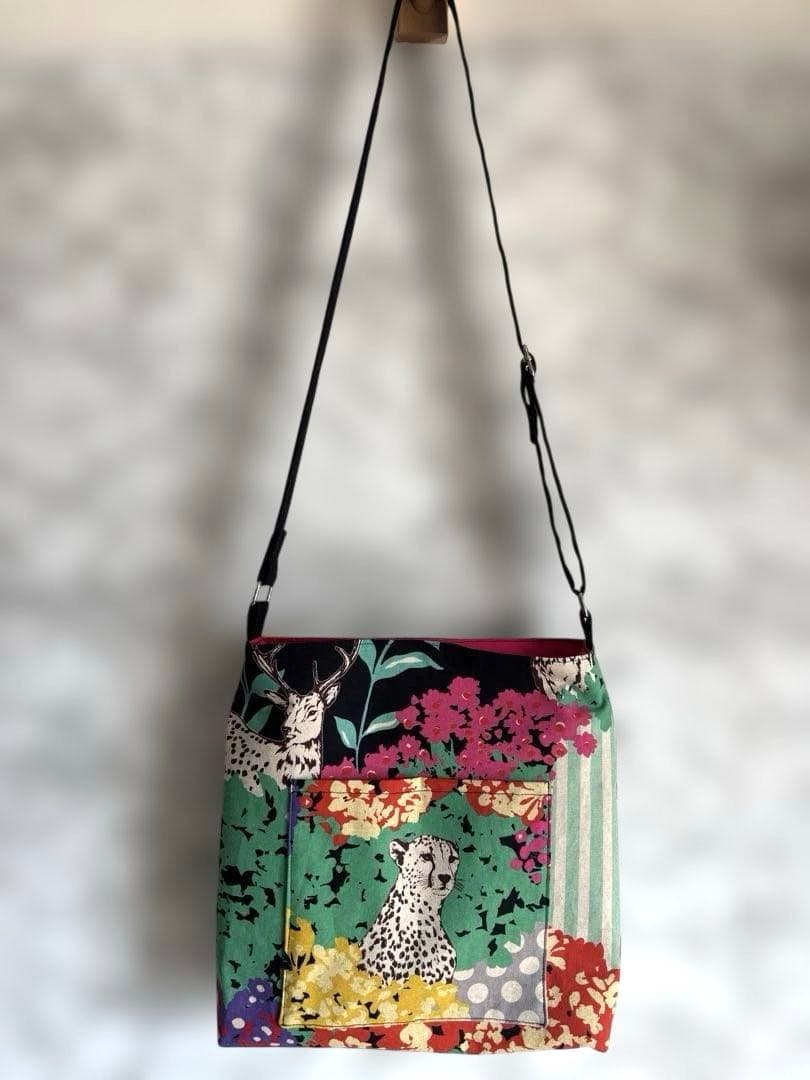 専用　３点おまとめ　ショルダーバック　がま口ポーチ　がま口メガネケース