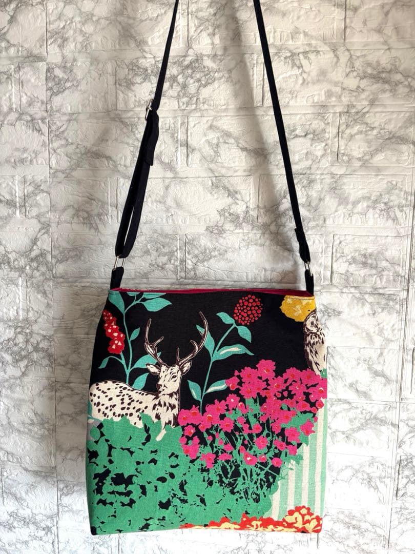 専用　３点おまとめ　ショルダーバック　がま口ポーチ　がま口メガネケース