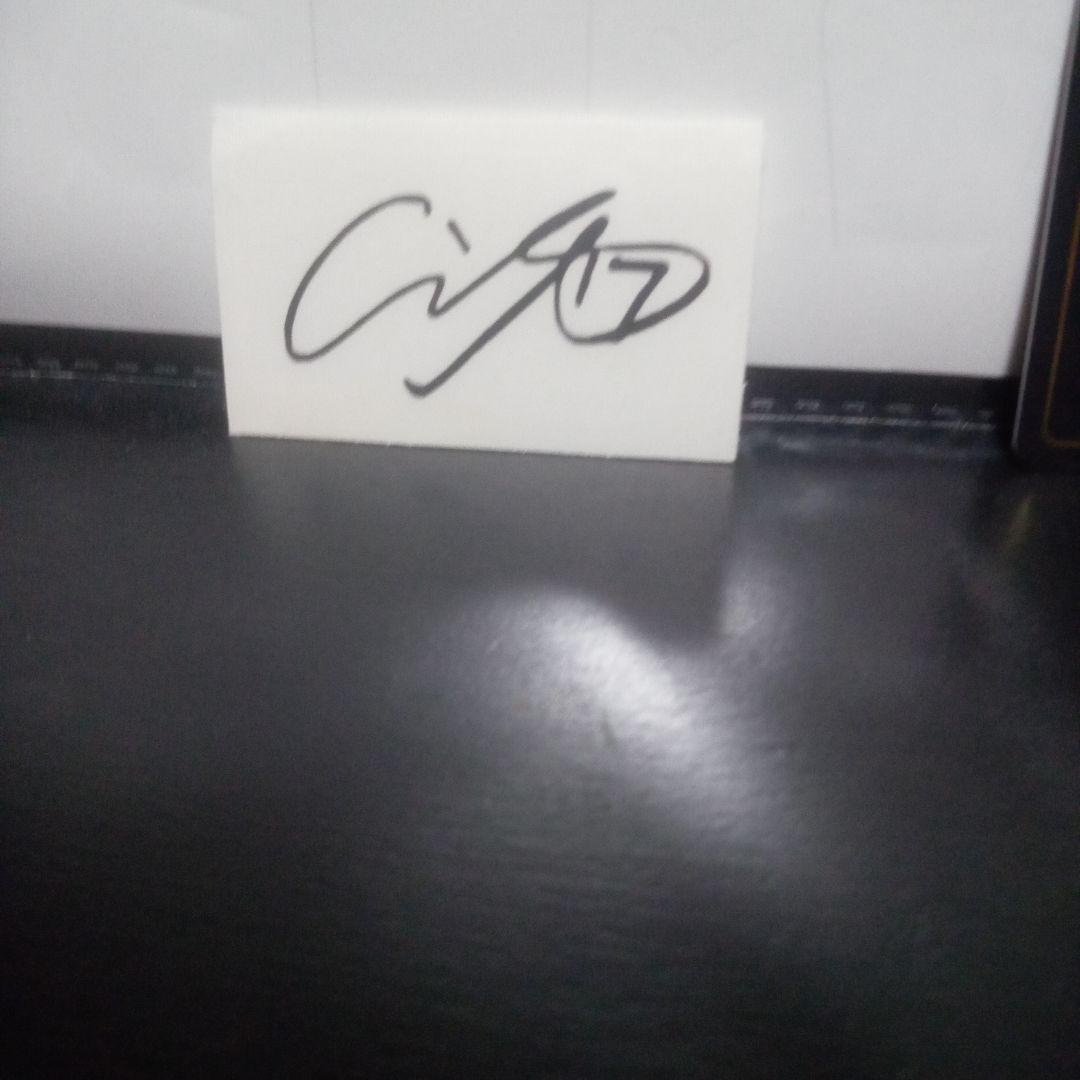 2025ドジャース公式ファンクラブ特典と50,50クラブメンバーカードサイン付