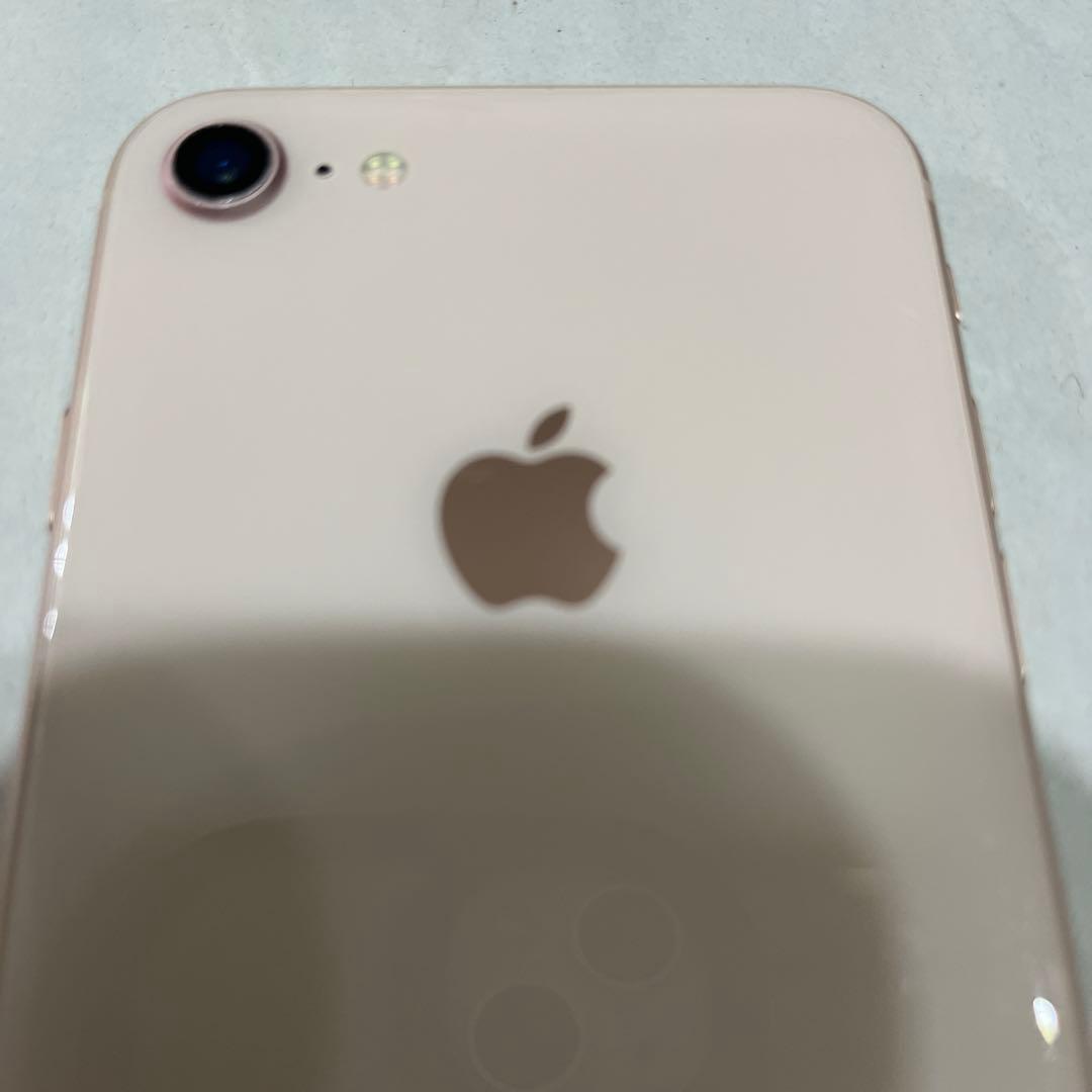 iPhone8 64G SIMフリー ♢送料無料♢