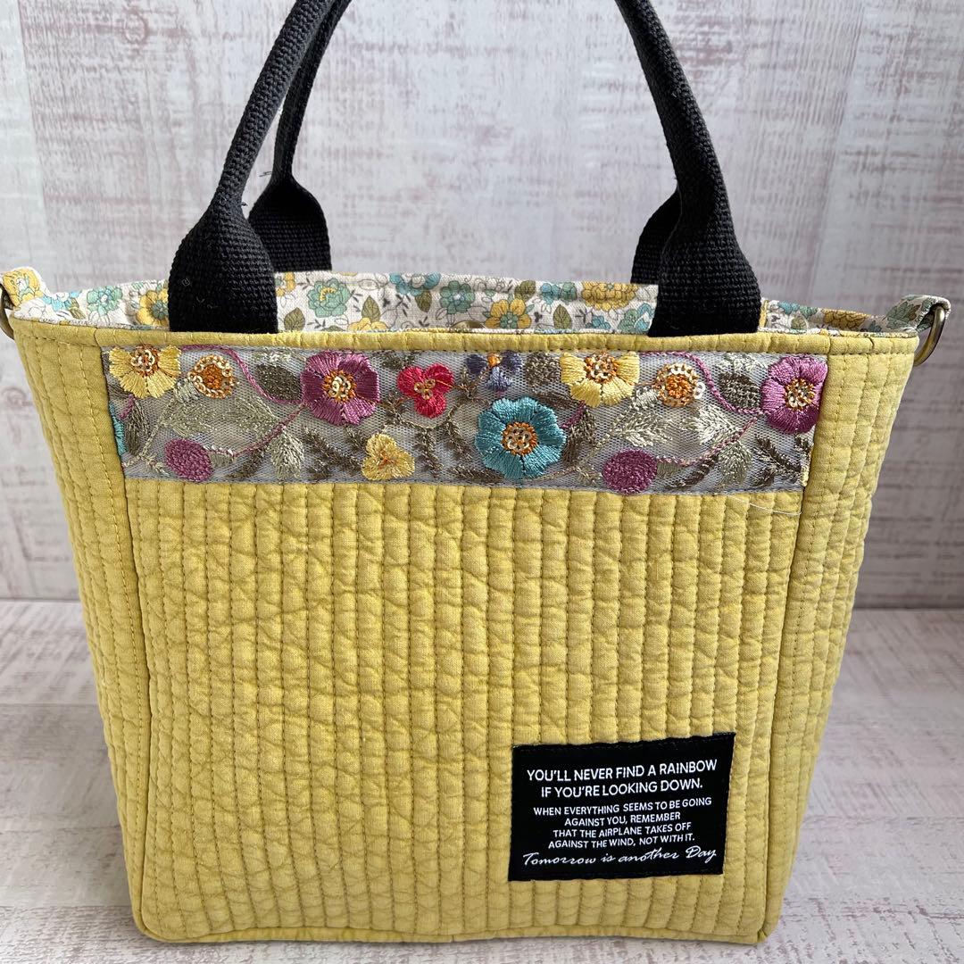 ゆ*ら様 トートバッグ＊コヤンイサムチョン