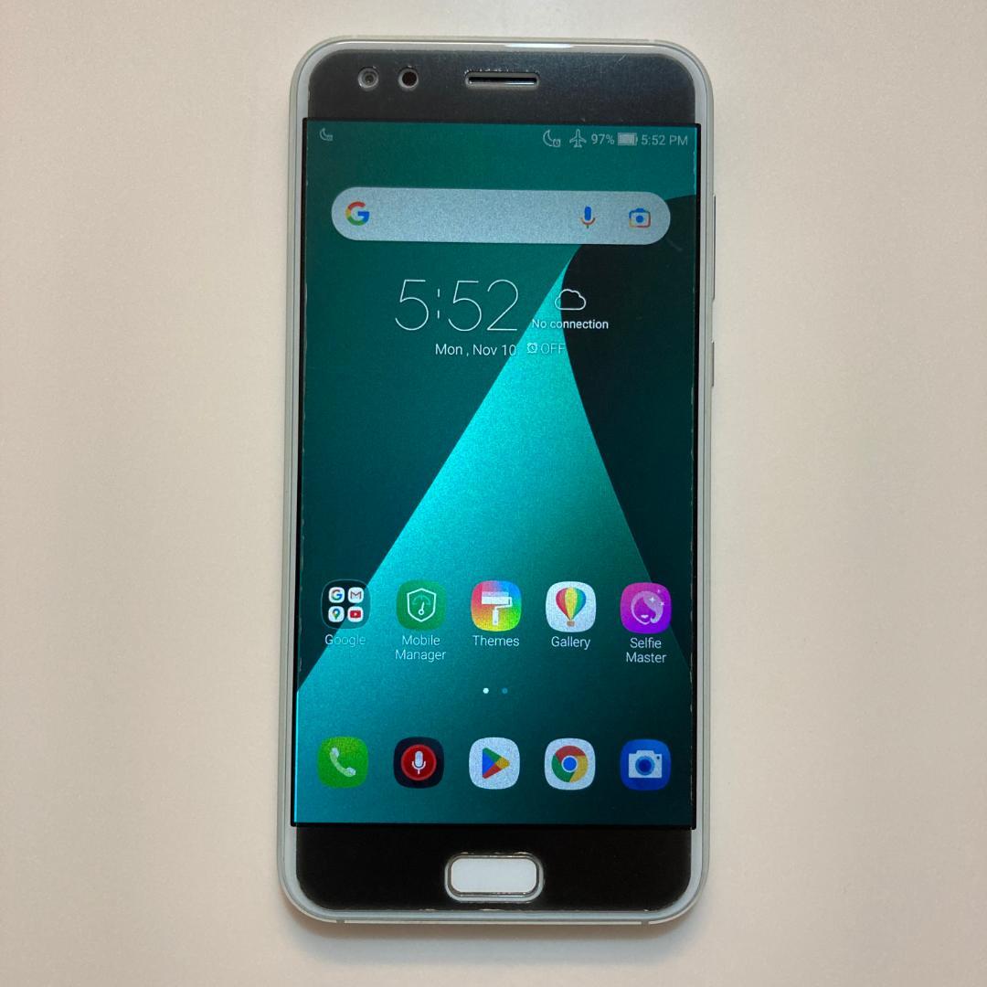 ASUS Zenfone 4 ZE554KL 本体 箱付き