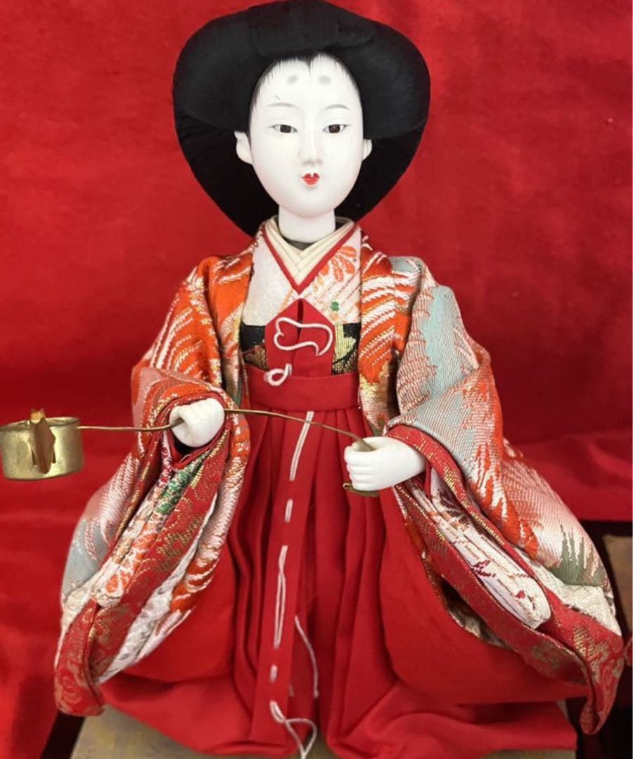 美品　美形揃い　アンティーク三人官女　持ち手の小道具　京都有職人形
