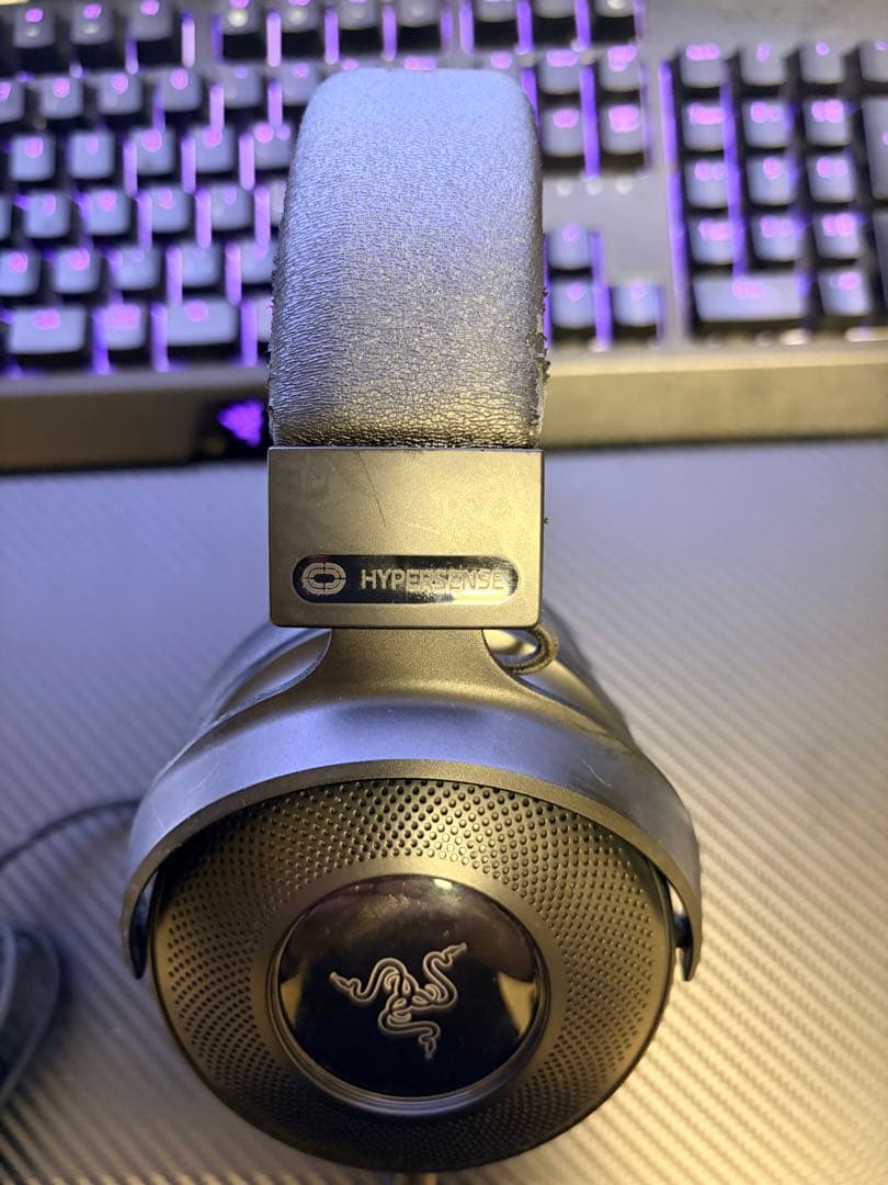 Razer Kraken V3 Hypersense ゲーミングヘッドセット