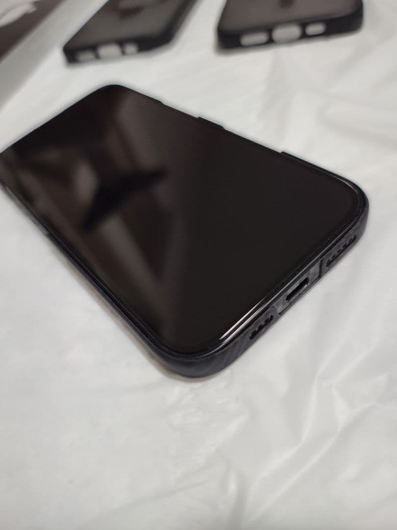 【超美品】iPhone 16 128GB ブラック　SIMフリー　おまけ付き