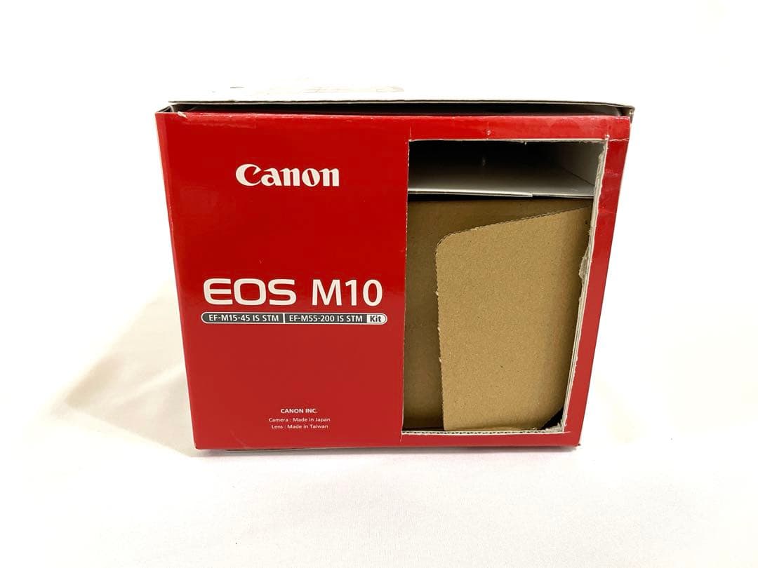【美品】Canon EOS M10 ダブルズームレンズキット