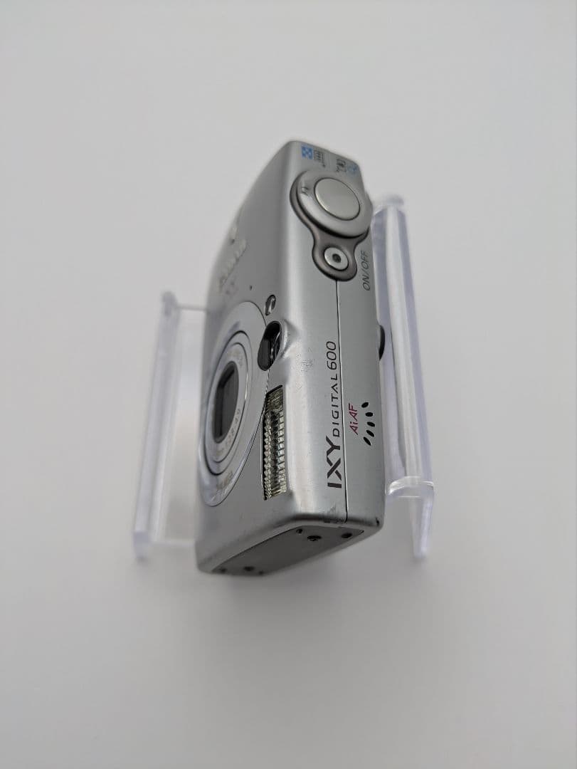 【美品・完全動作品】Canon IXY 810IS デジタルカメラ