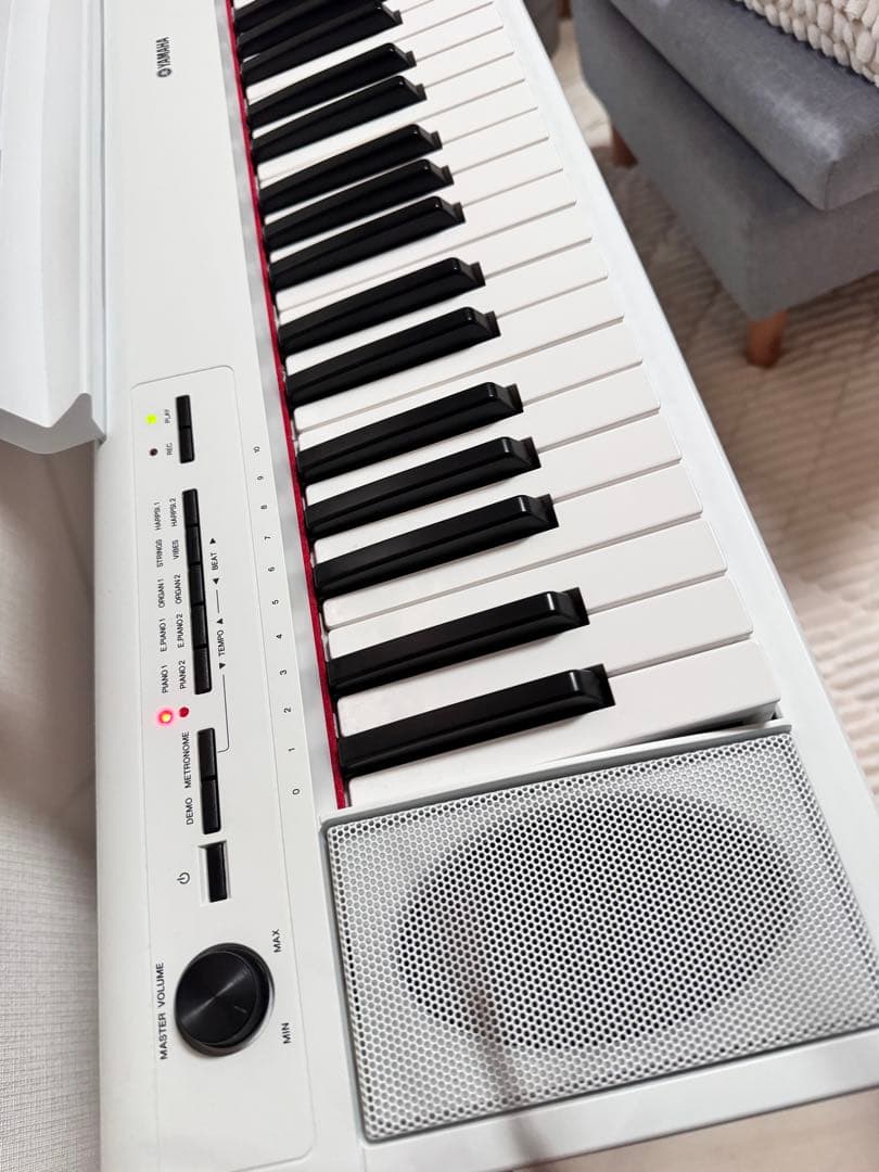 Yamaha piaggero NP-12 ホワイト 61鍵盤