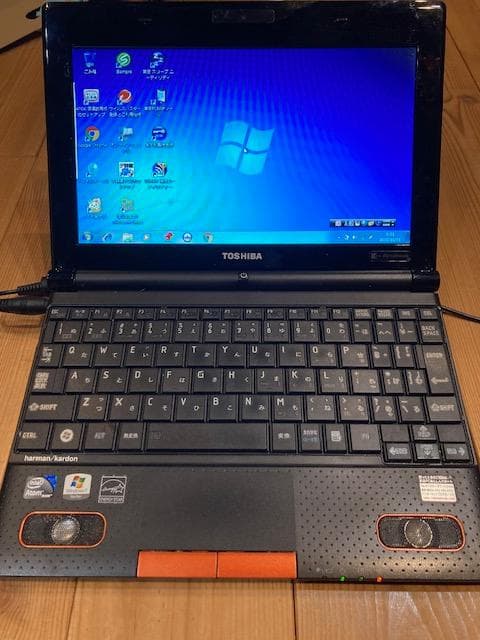 dynabook TOSHIBA N300/02AD ネットブック オレンジ