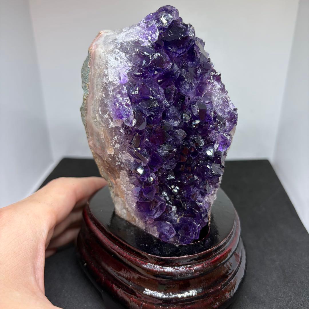 105 天然石 アメジスト クラスター 【台座付き】