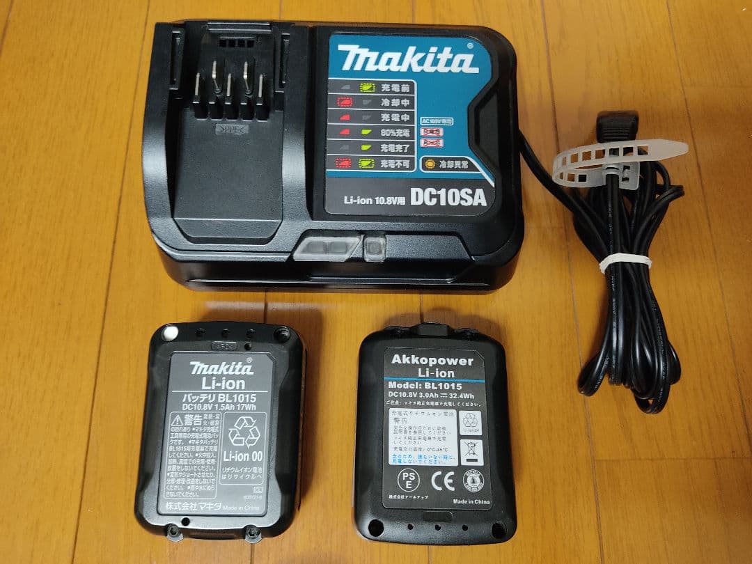 Makita マキタ 掃除機 コードレス クリーナー CL106FD 本体