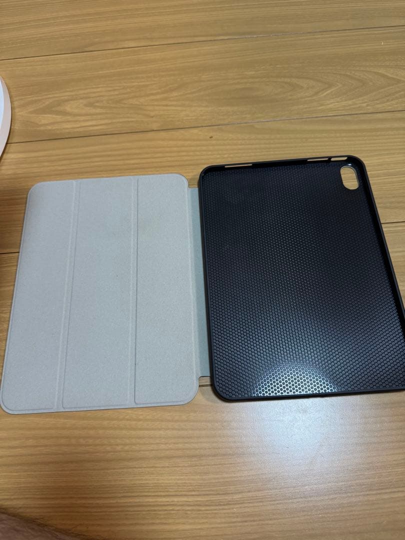 Apple iPad (第10世代) 本体　64gb 美品　本体のみ