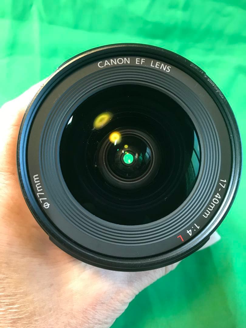 Canon EF17-40mm F4L USM フードEW-83E