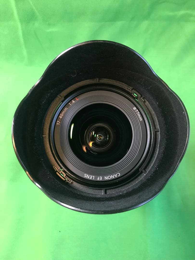 Canon EF17-40mm F4L USM フードEW-83E