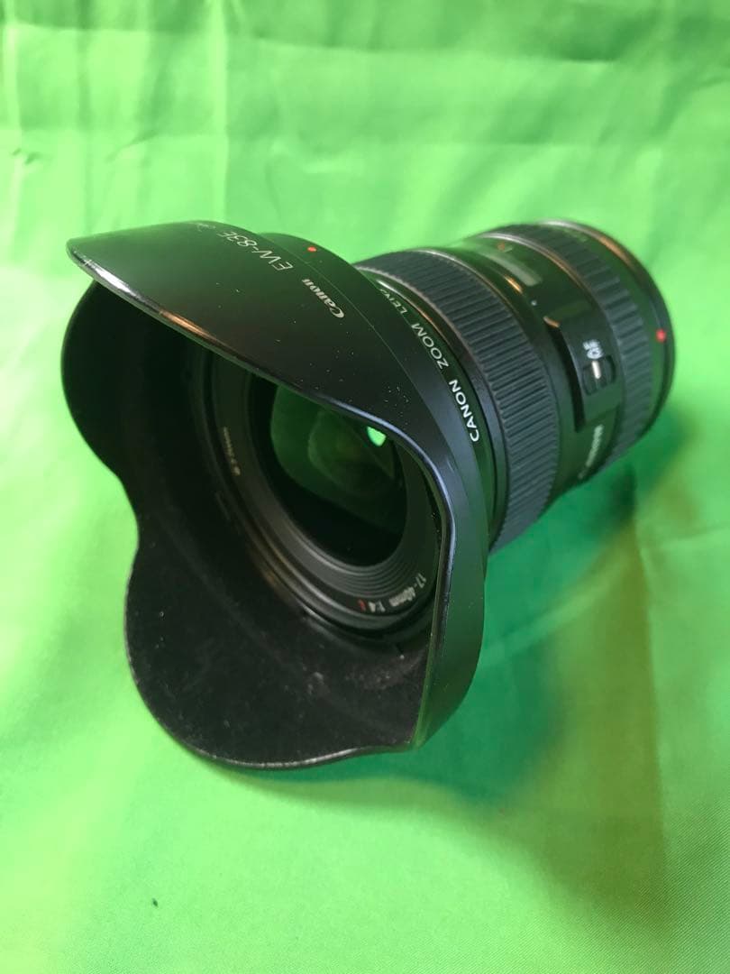 Canon EF17-40mm F4L USM フードEW-83E