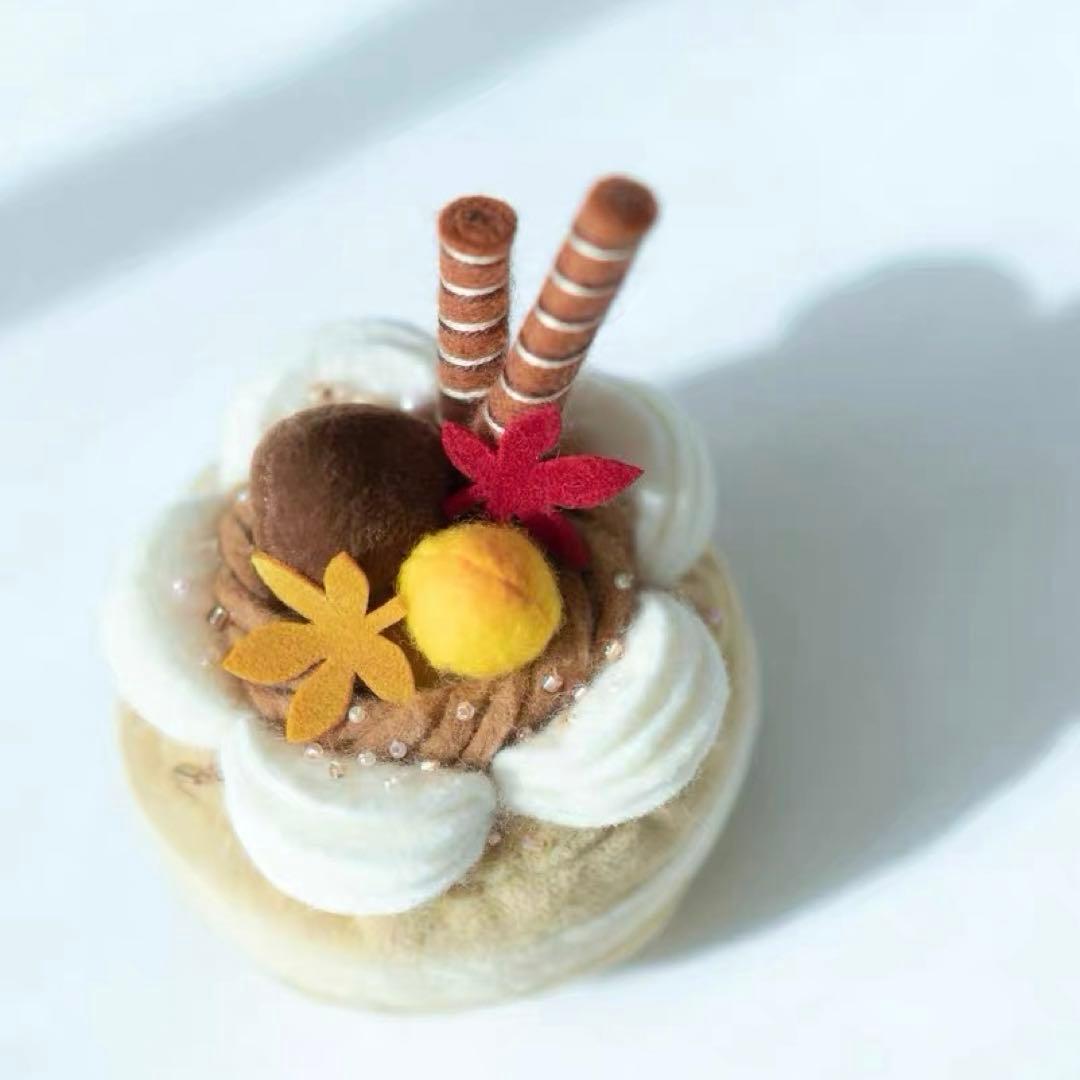 秋栗クリームケーキ 部屋飾り 海外作家様 ハンドメイド 撮影道具 ぬいぐるみ