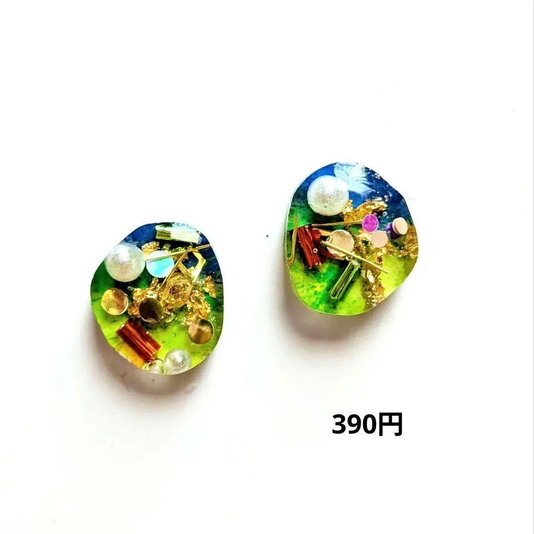 #030 ハンドメイドピアス　イヤリング　レジン　イエロー　プラ板