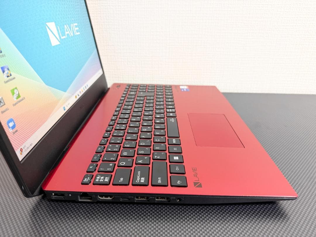 Windows11 Core i7-1260P SSD1TB メモリ32GB