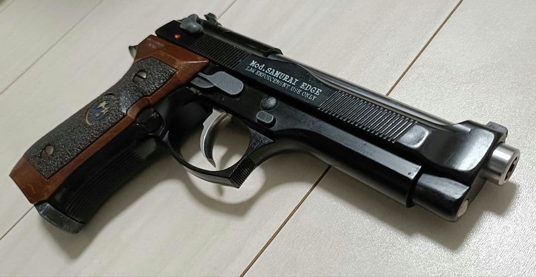 【中古品】東京マルイ ガスガン「サムライエッジ」ステンレスパーツ交換あり