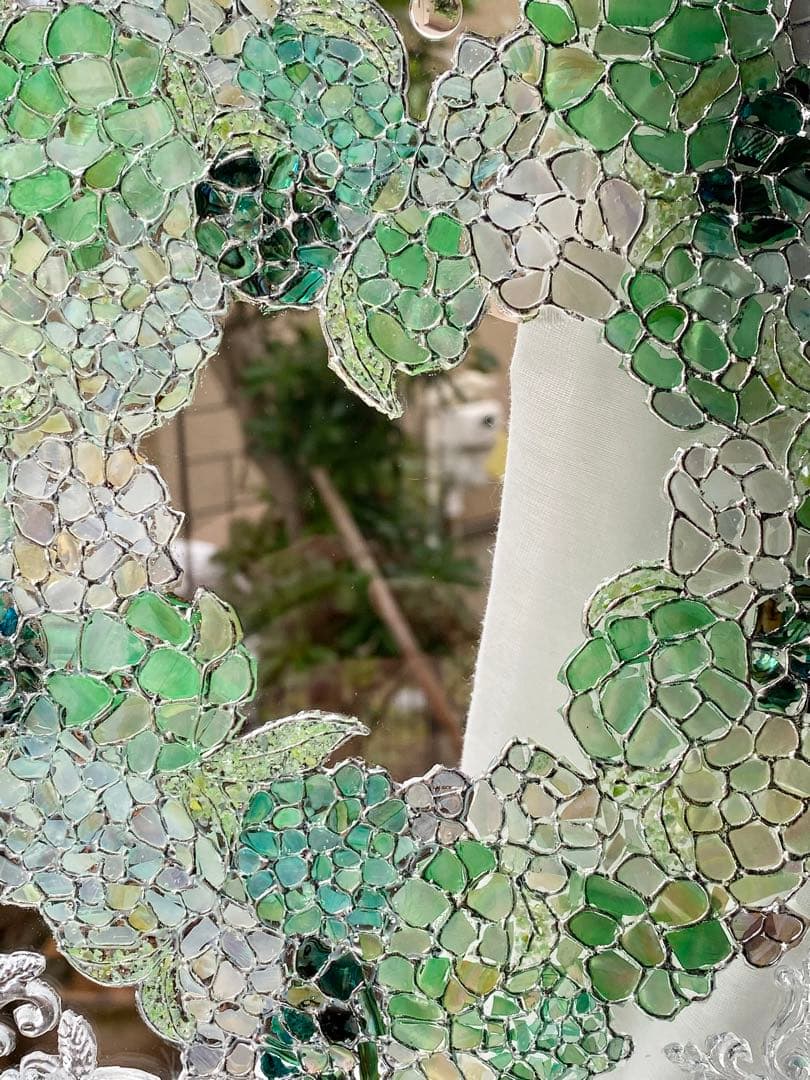 グリーン系お花のハートリース　A4 インテリアフレーム　シェルアート