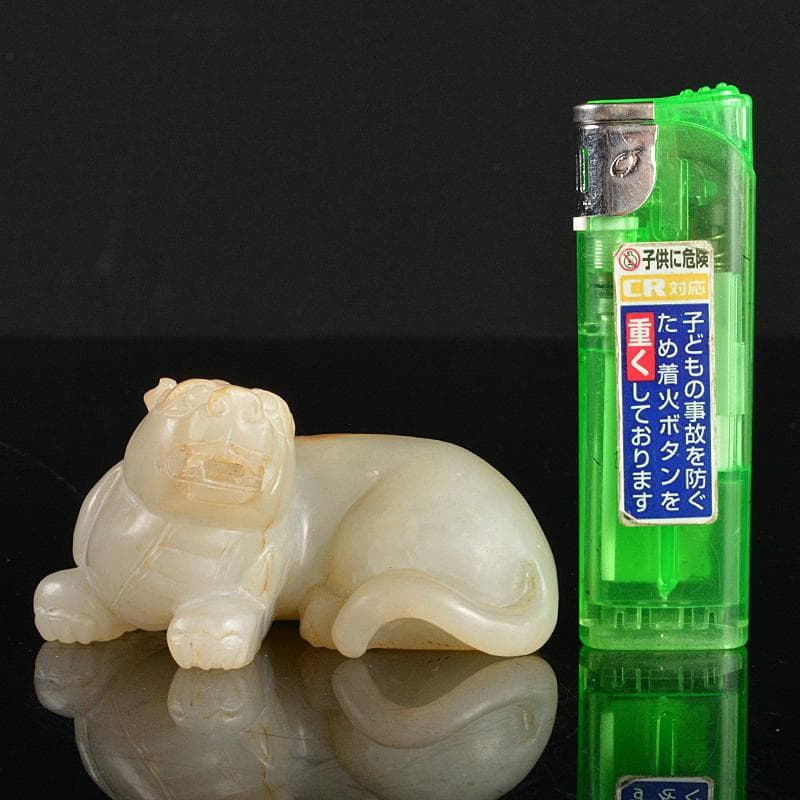 中国　玉石白玉彫刻　神獣　紙鎮　置物　C　R5393