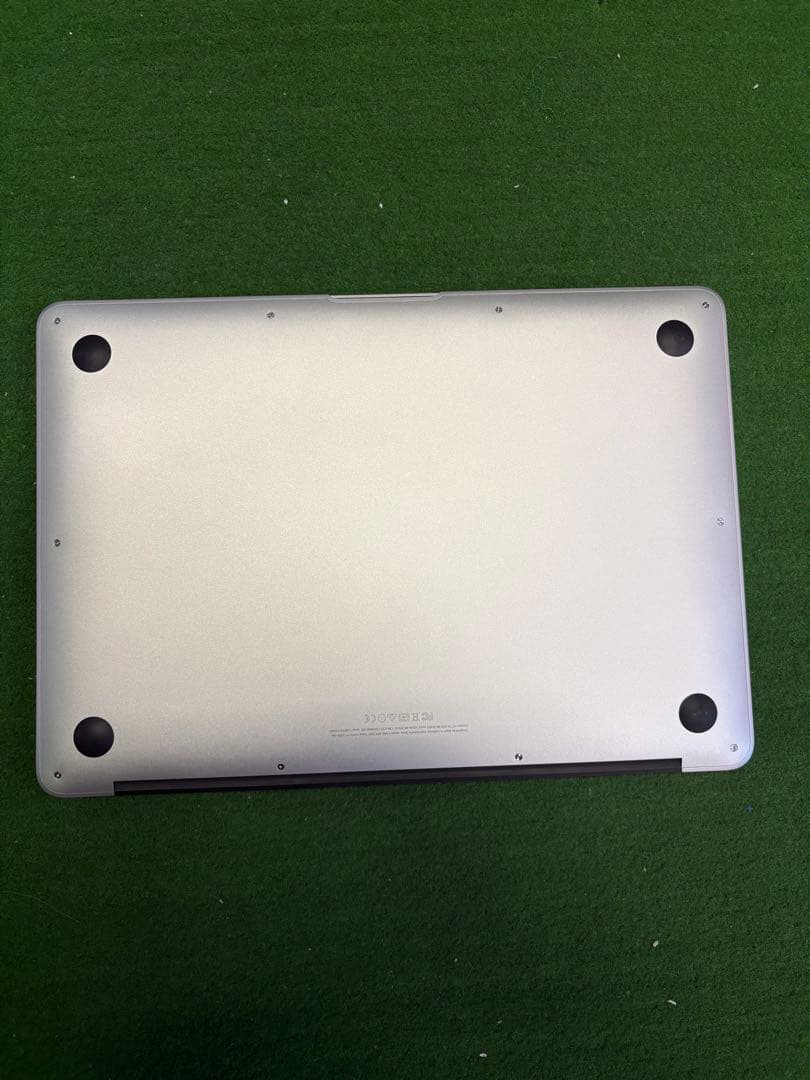 『極美品』MacBook Air 13インチ 128GB
