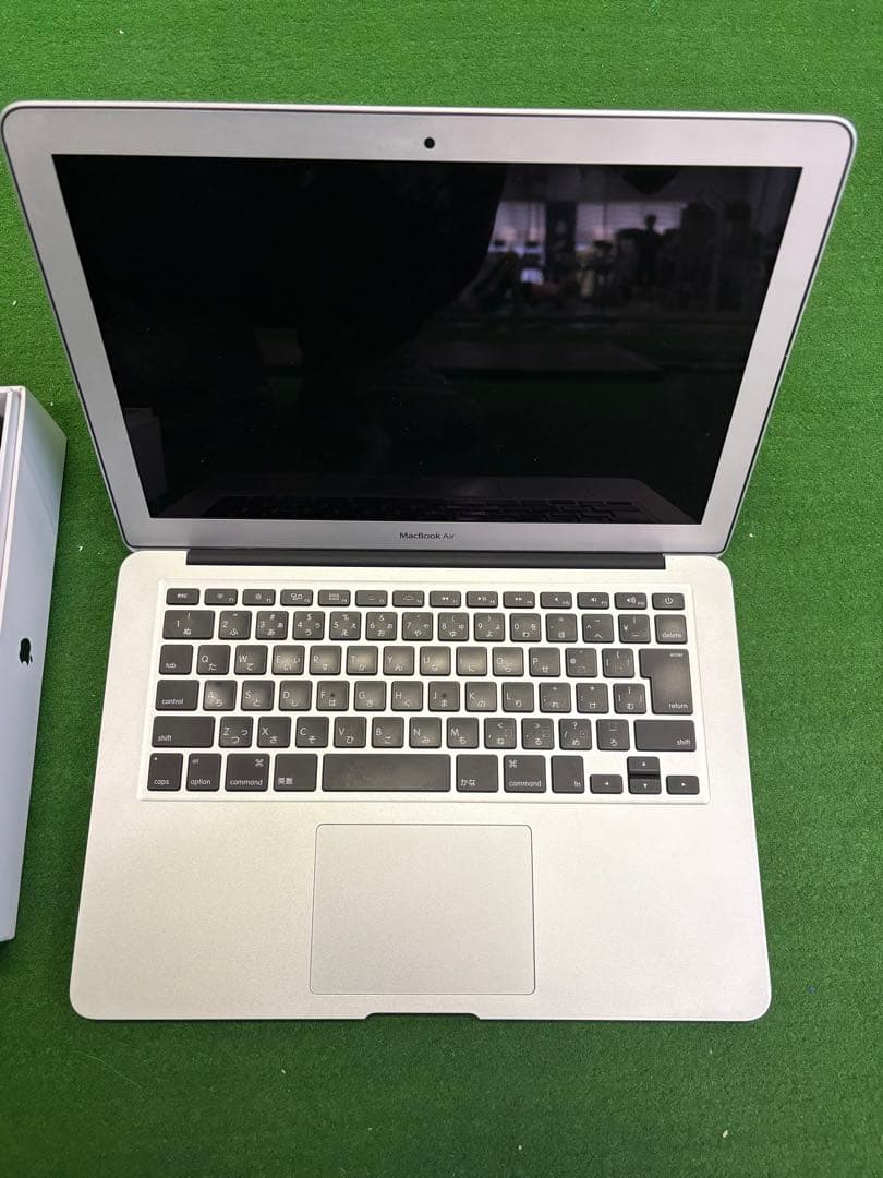 『極美品』MacBook Air 13インチ 128GB